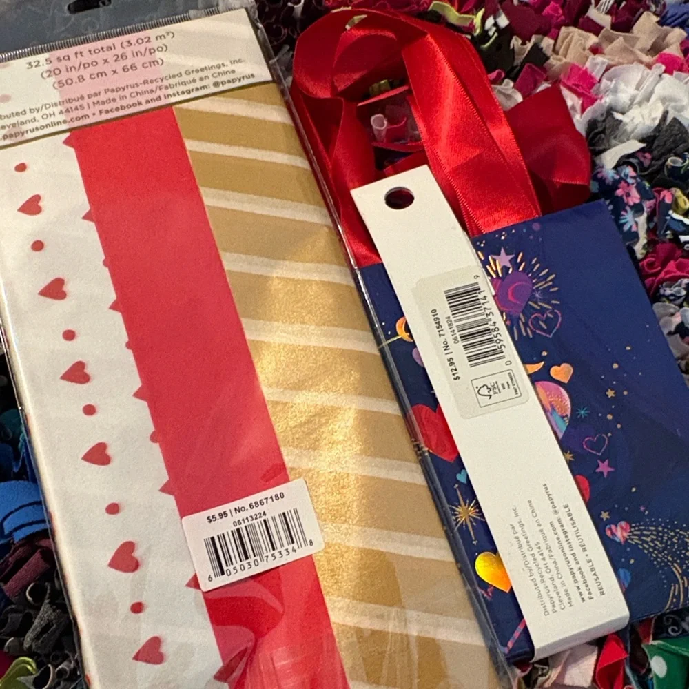🆕Papyrus Heart Bags And Tissue Bundle